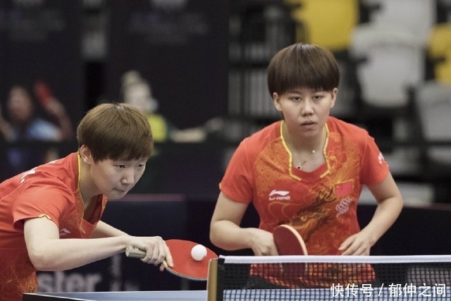 她迅速调整 她迅速调整