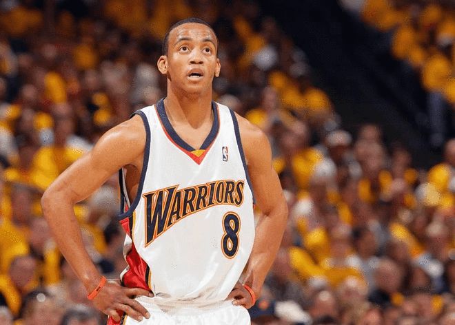 表现出色 表现出色