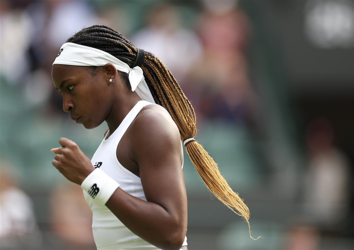 德天空：阿莫林加盟曼联预计将于本周完成并官宣.