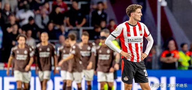 每划距离下 每划距离下